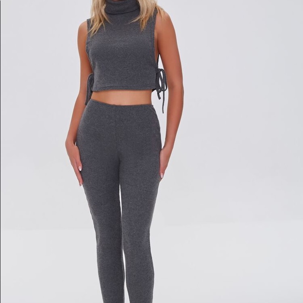 Ribbed pants